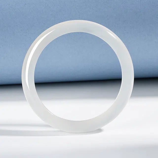 匠锁心玉 白月光 新中式 国潮国风 轻奢高级 清冷感 古风温婉 玉髓 手镯 女款