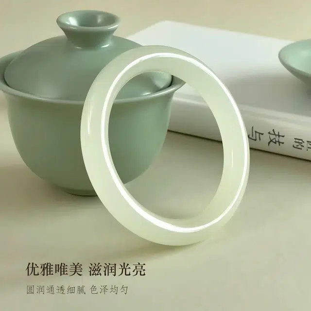 匠锁心玉 白月光清水玉镯 清透国潮新中式精致古风清冷感温润气质优雅小众镯子旗袍汉服百搭素圈甜蜜浪漫告白#好运 琉璃 手镯 女款