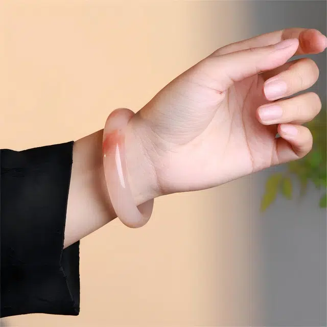 匠锁心玉 桃花酿贵妃镯 新中式 国潮国风 复古 古风温婉 轻奢高级感 金丝玉 玉石手镯 女款