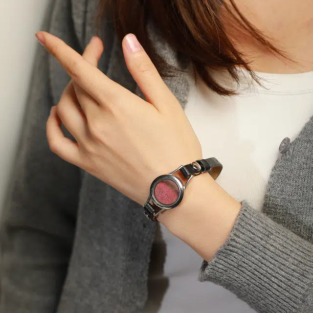 匠锁心玉 轻奢小众  新中式 简约时尚  国潮国风 本命年 转运 朱砂 玉石手链 女款