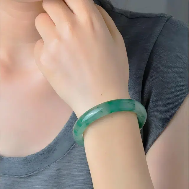 匠锁心玉 新中式 国潮国风  轻奢高级感 古风温婉 清冷感 东方雅韵 独龙玉 手镯 女款