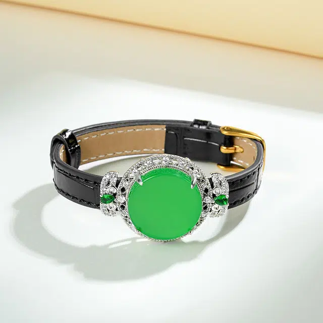 匠锁心玉 高冰果绿设计款  新中式 国潮国风 小众设计 轻奢高级 平安纳福 转运 守护 玉髓 手链 女款