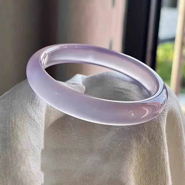 匠锁心玉 新中式 国潮古风 水润冰透 清冷感 轻奢高级 玉髓 玉石手镯 女款