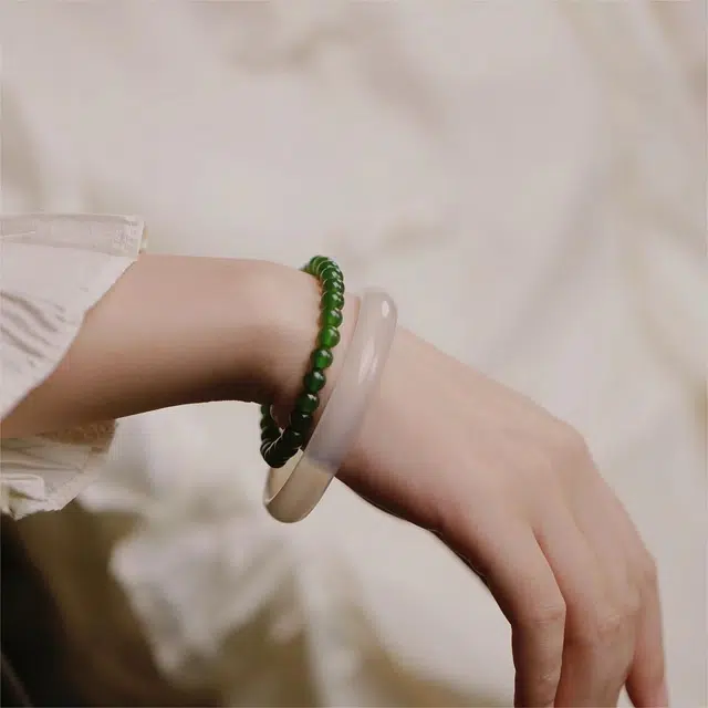 匠锁心玉 白月光高冰贵妃镯  新中式 国潮国风  轻奢高级感 气质古风温婉 玉髓 手镯 女款