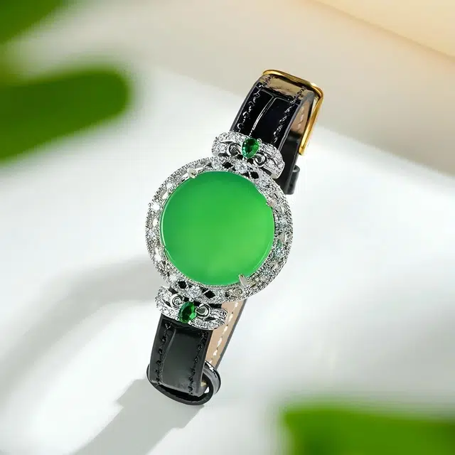 匠锁心玉 高冰果绿设计款  新中式 国潮国风 小众设计 轻奢高级 平安纳福 转运 守护 玉髓 手链 女款