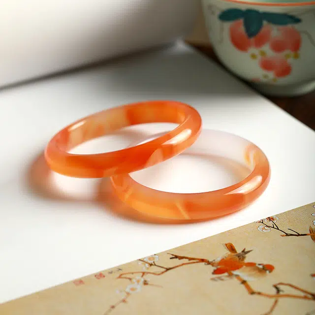 匠锁心玉 一叶知秋 锦鲤平安镯 贵妃镯 新中式 国潮国风 小众设计 高级感 轻奢 汉服古风 清冷优雅 玉髓 手镯 女款