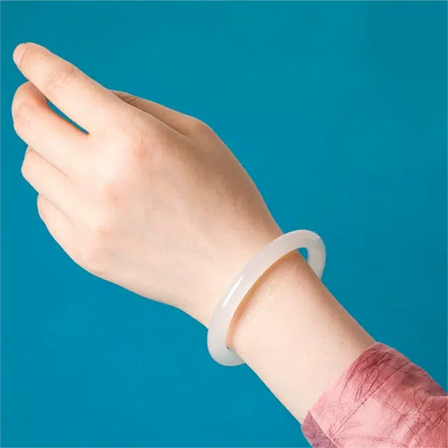 匠锁心玉 古风温婉 轻奢高级新中式 国潮国风 气质白月光美人镯 玉髓 玉石手镯 女款