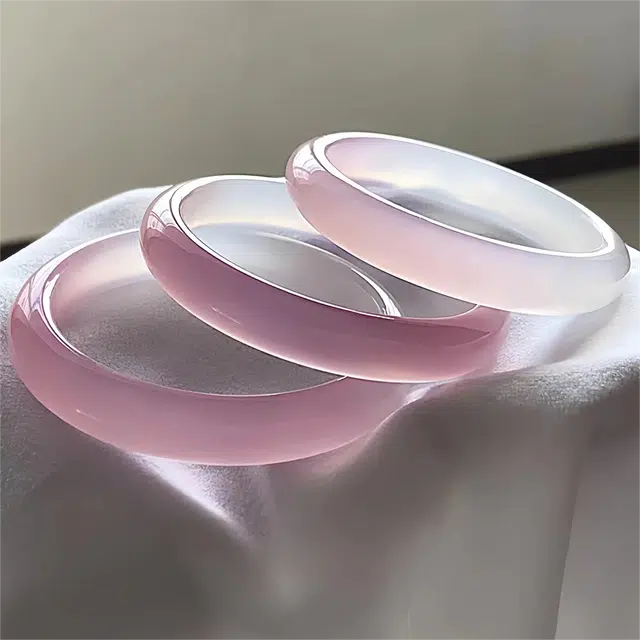 匠锁心玉 郁金香贵妃镯 新中式 国潮古风 水润冰透 清冷感 轻奢高级 玉髓 玉石手镯 女款