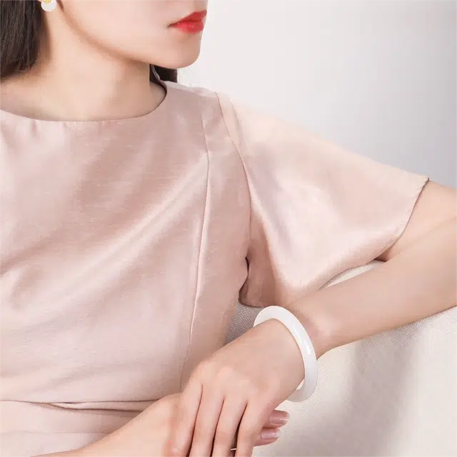 匠锁心玉 白月光圆镯   新中式 国潮国风 小众设计 轻奢高级 气质 古风温婉 金丝玉 手镯 女款