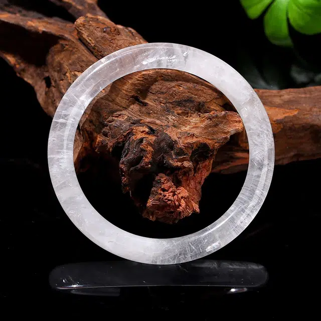 匠锁心玉 白月光美人圆镯 新中式 转运纳福 轻奢高级感 时尚百搭 典雅气质 招财寓意好 手饰显白#好运天然 白水晶 手镯 女款