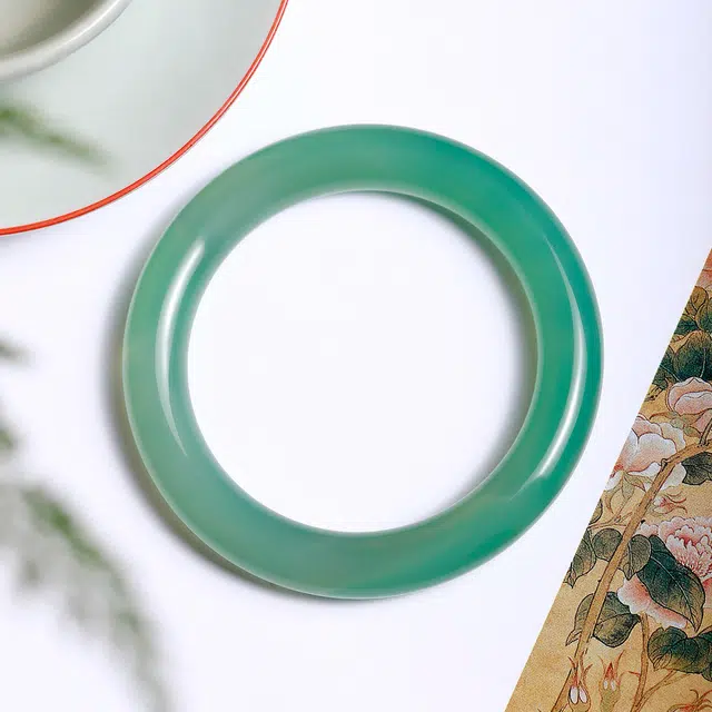 匠锁心玉 新中式 国潮国风 清冷感 古风温婉 小众轻奢高级感 时尚潮流 水润手饰显白#好运 玉髓 手镯 女款