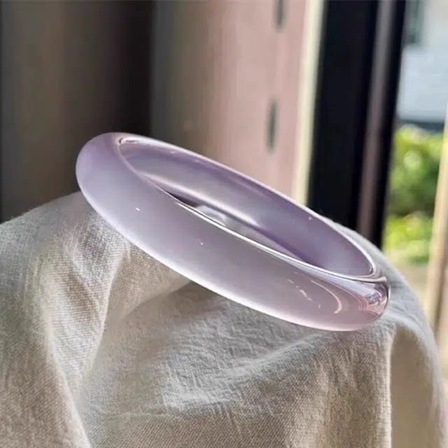 匠锁心玉 新中式 国潮古风 水润冰透 清冷感 轻奢高级 玉髓 玉石手镯 女款