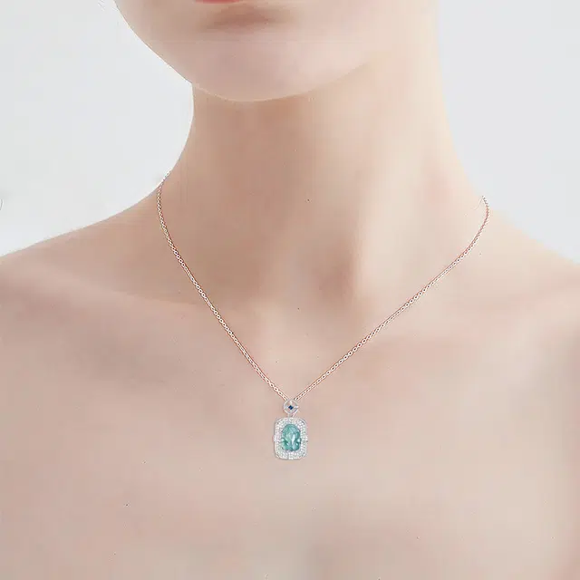 S925