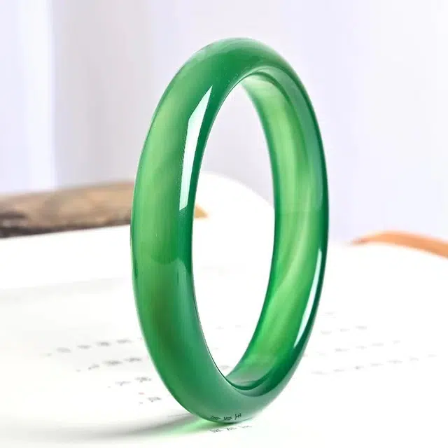 匠锁心玉 水润绿色  水润 新中式 国潮国风 汉服复古 高级感 简约气质 古风温婉 玉髓 手镯 女款