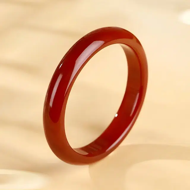 匠锁心玉 朱红玉镯 鸿运圆满 水润清透 新中式 国潮国风 汉服旗袍 时尚百搭 清冷典雅高级感 气质温婉 素圈手饰显白#好运 玉髓 手镯 女款