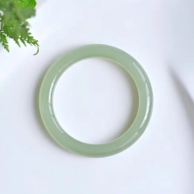 匠锁心玉 正晴水 新中式 古风温婉 细腻温润 汉服旗袍 轻奢高级感 小众复古 国潮 手镯 青玉 女款
