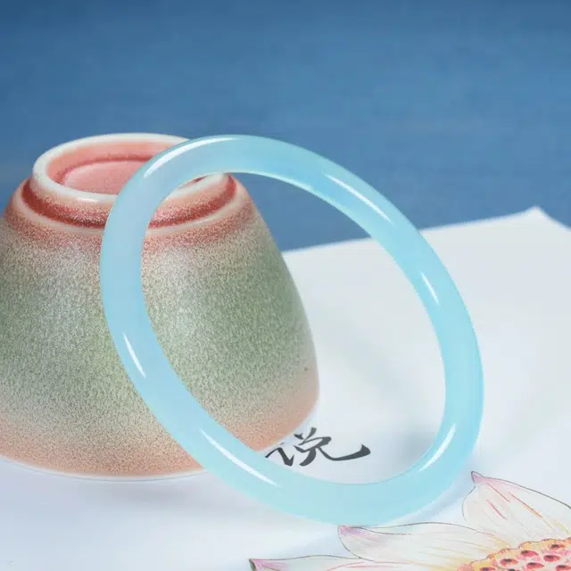 匠锁心玉 新中式古风温婉 轻奢高级 水润 国潮国风 气质 玉髓 玉石手镯 女款