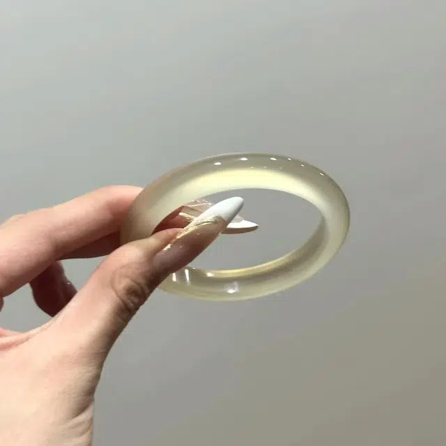 匠锁心玉 香槟金 清新 新中式国潮国风 小众典雅 吉祥如意轻奢高级清冷感 极简风 潮流年轻气质百搭 温润手饰显白#好运 琉璃 手镯 女款