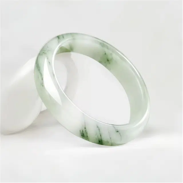 匠锁心玉 青山黛飘花 新中式宫廷风古典轻奢吉祥如意平安顺遂时尚百搭清冷典雅高级感气质温婉#好运天然 天山翠 石英岩玉手镯 女款