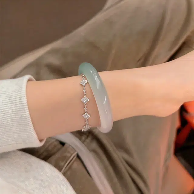 匠锁心玉 半山半水 远山黛贵妃镯 国朝古风 新中式 汉服 青山黛 玉髓 玉石手镯 女款