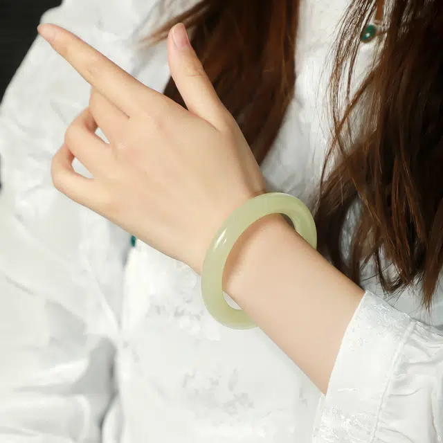 匠锁心玉 晴水古风温婉 国风国潮 新中式 高级 琉璃 玉石手镯 女款