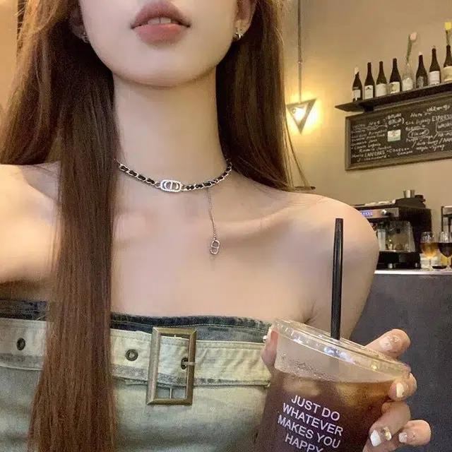 FUO choker