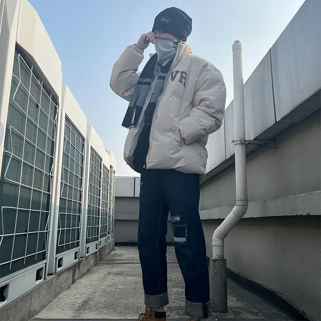 FUO 100