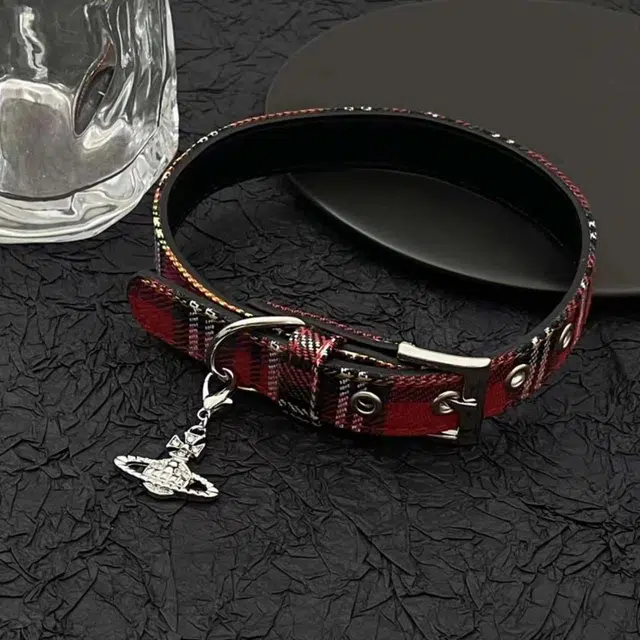 FUO chocker pu