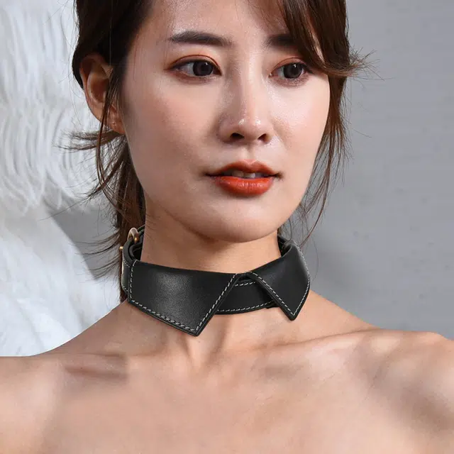 FUO choker PU