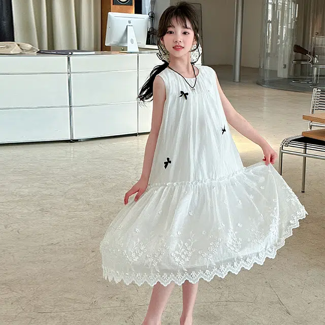 棉基因连衣裙 夏季女童简约休闲度假风绣花裙无袖 白色 青少年