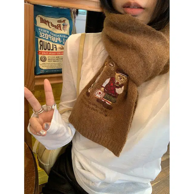 YALMY ins