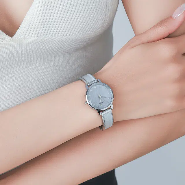 AIVN AM5040BFQ