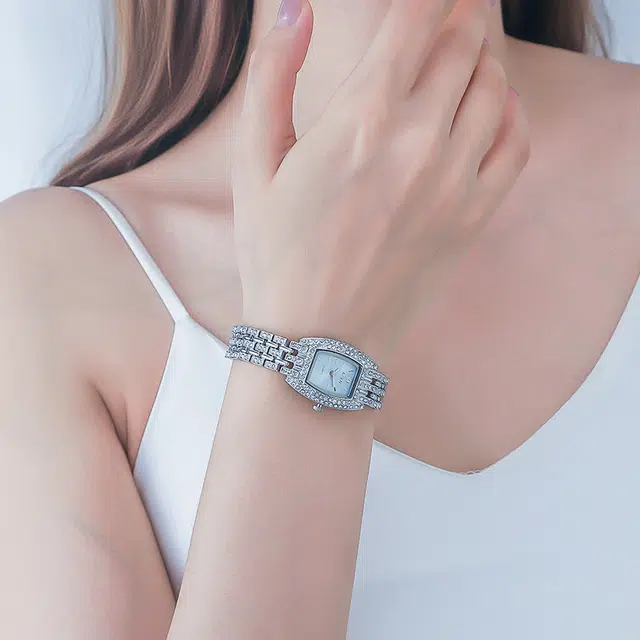 AIVN ins