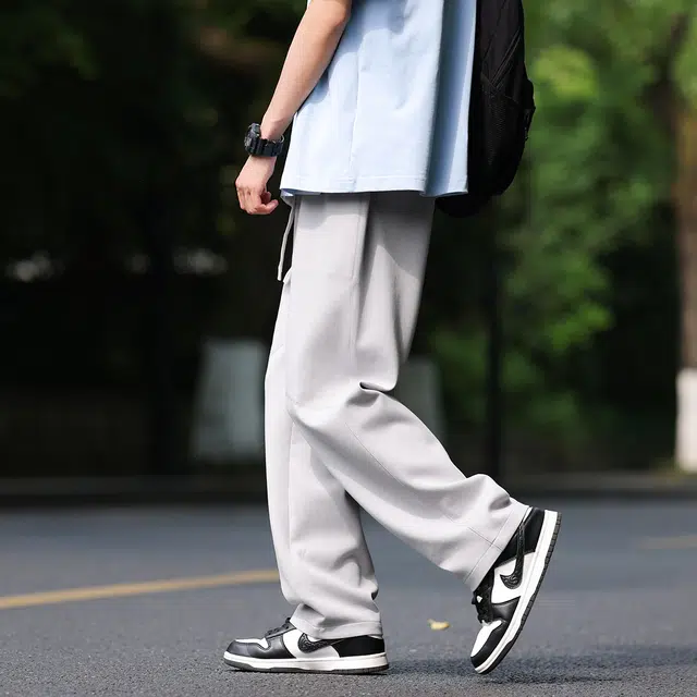 港仔文艺男 拼接明线设计纯色垂感日系百搭空气层运动卫裤宽松直筒抽绳阔腿休闲裤 男女同款
