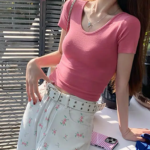 HELEH U T