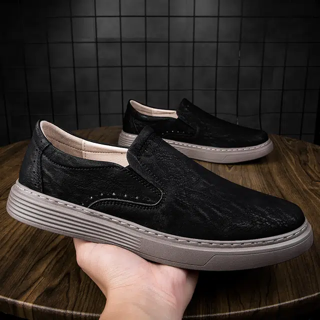 英伦骑士 头层牛皮 一脚蹬 柔软舒适 通勤 潮流百搭 时尚 休闲鞋 男款 黑色