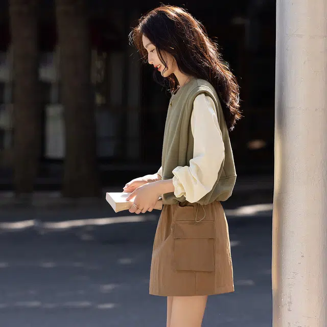 【dme】 简约撞色圆领套头长袖卫衣 女款 茶绿