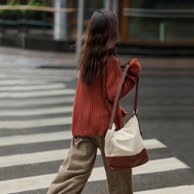 【dme】 复古时髦休闲宽松圆领百搭长袖针织衫 女款