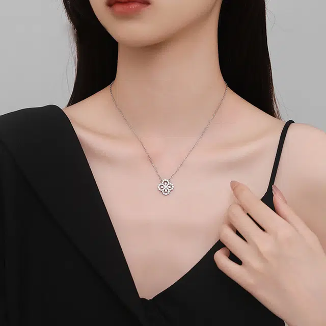S925