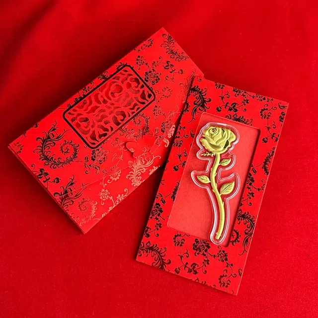 七度 玫瑰花金贴 精致轻奢小众高级感 吸进招财纪念收藏储蓄创意潮流时尚 金 挂件 男女同款情侣款