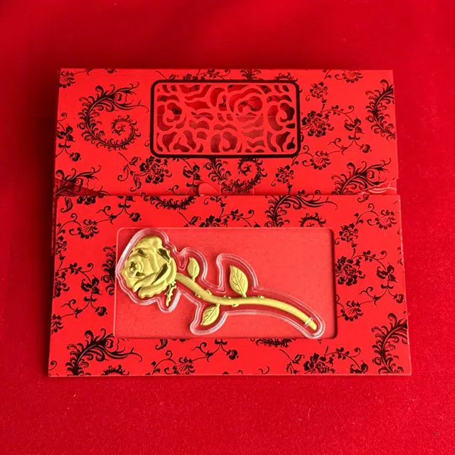 七度 玫瑰花金贴 精致轻奢小众高级感 吸进招财纪念收藏储蓄创意潮流时尚 金 挂件 男女同款情侣款