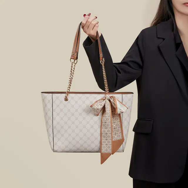 Tote