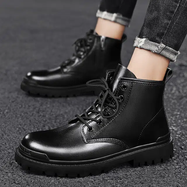 二层牛皮 通勤百搭耐磨防滑小个子厚底增高工装户外 中筒 马丁靴 男款