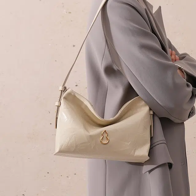BAMPO HOBO2025 Tote