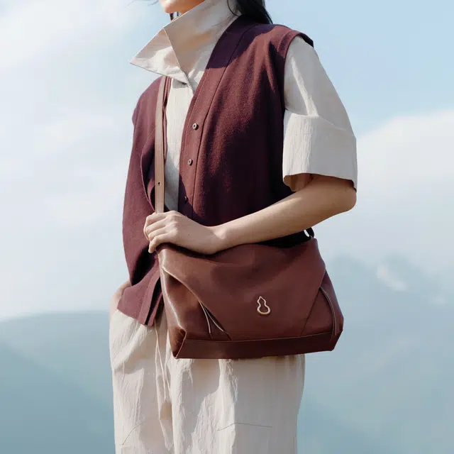 BAMPO Tote