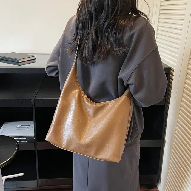 CAREELL ins PU Tote
