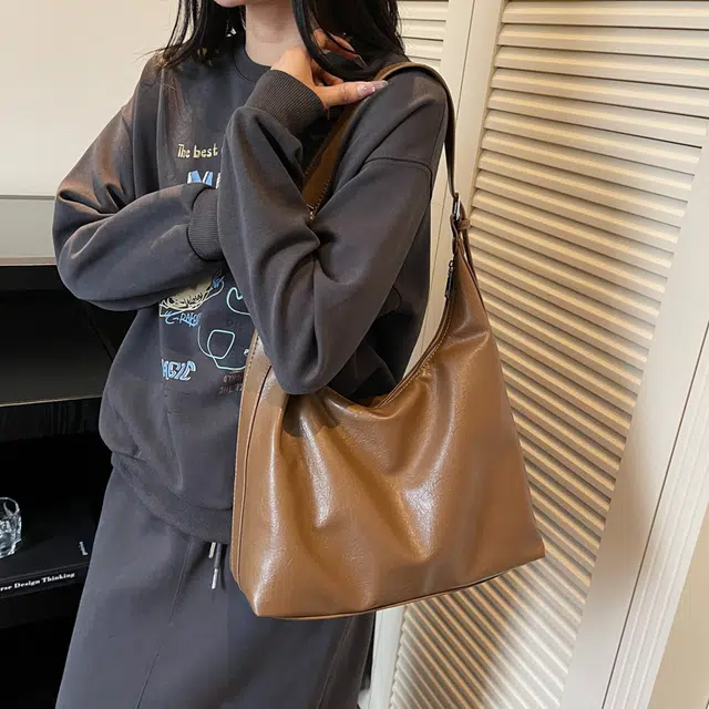 CAREELL ins PU Tote