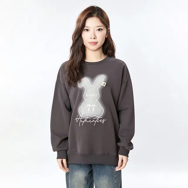 Katie Ermilio oversize