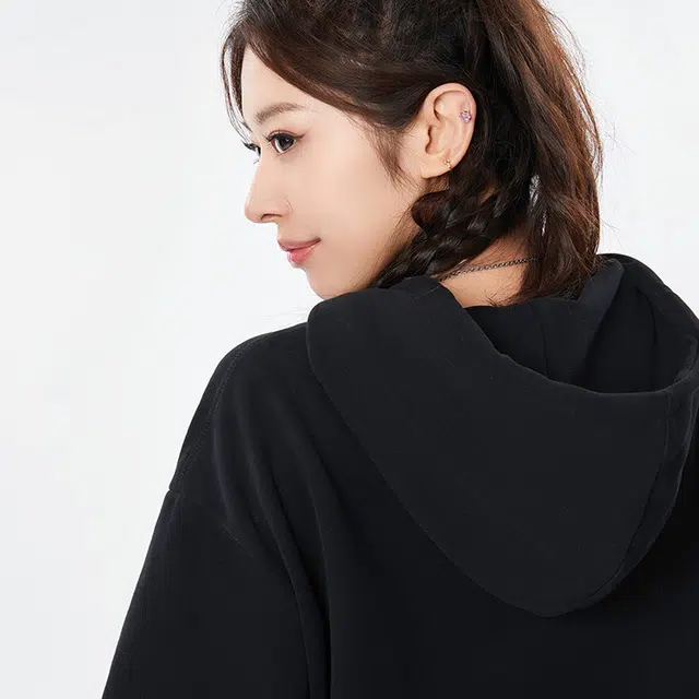 Katie Ermilio oversize