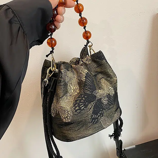 巴朗熊  新中式国风百搭汉服 聚酯纤维 水桶包手提单肩斜挎包 女款 多色